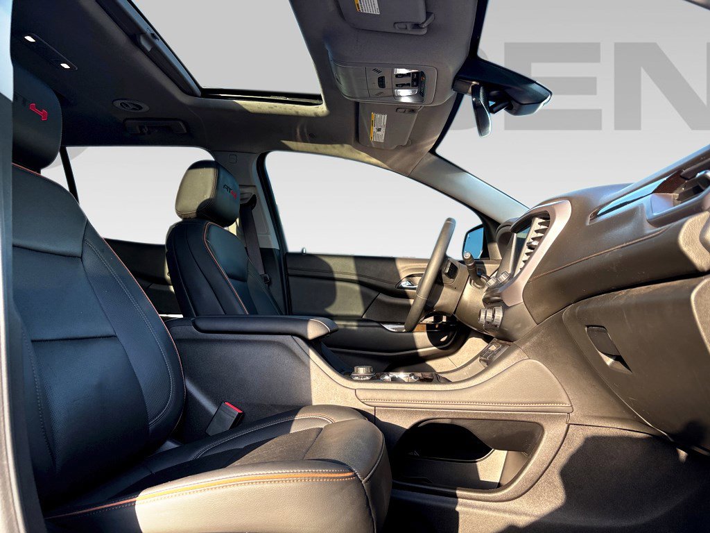Used 2023 GMC Acadia AT4 w/ Technology Package image 15