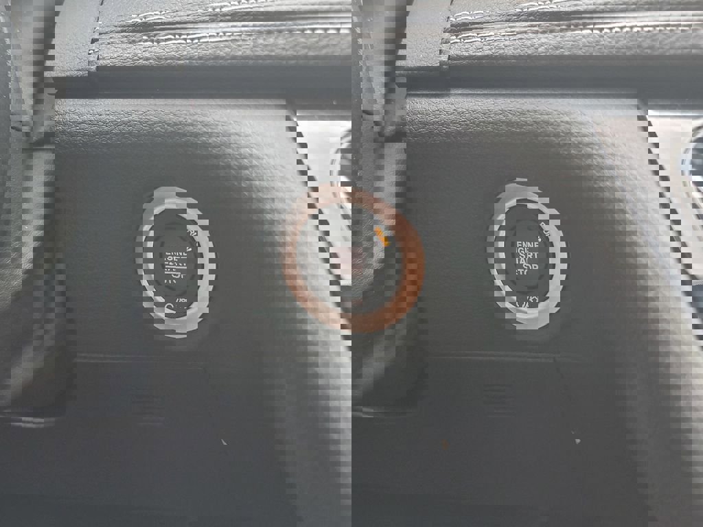 New 2025 Chrysler Pacifica Select w/ Fav Edition Package image 20