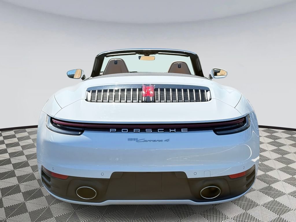 Used 2020 Porsche 911 Carrera image 4