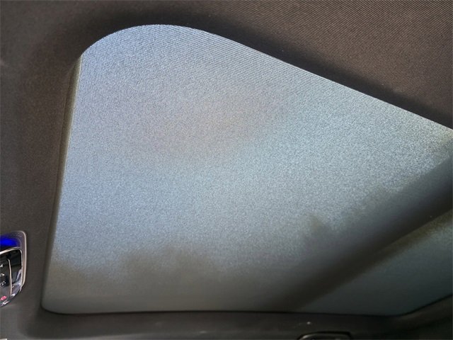 Used 2025 Mercedes-Benz GLC 300 GLC 300 image 20