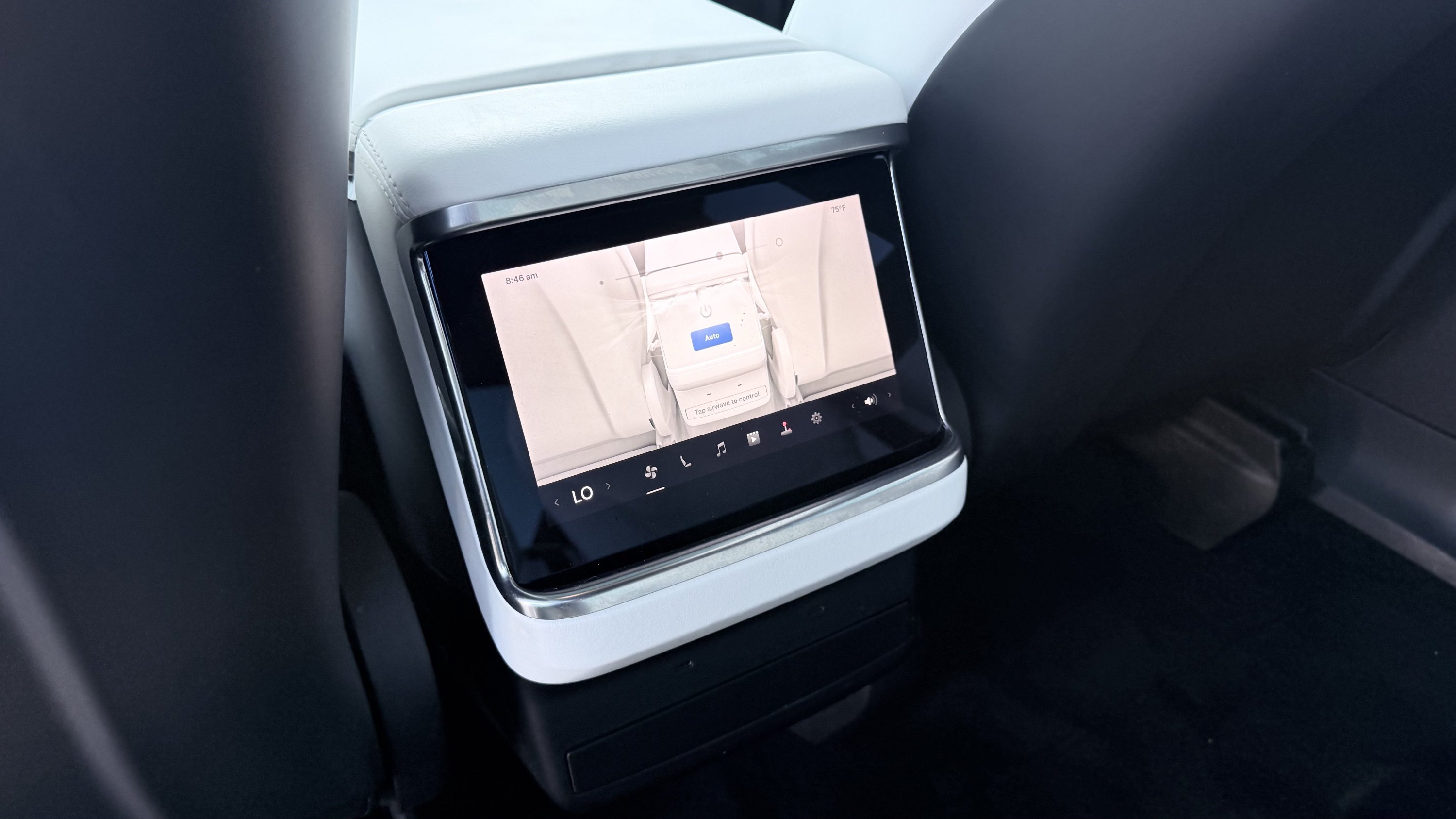 Used 2023 Tesla Model X AWD/4WD image 41
