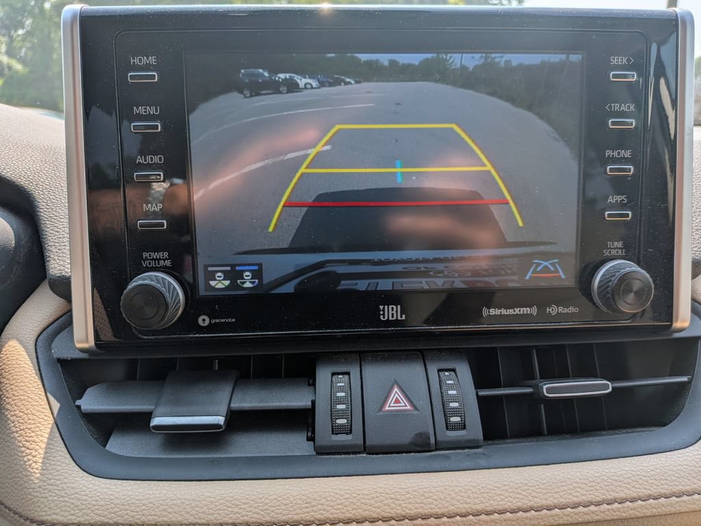Used 2019 Toyota RAV4 XLE Premium w/ Advanced Technology Package FWD image 18