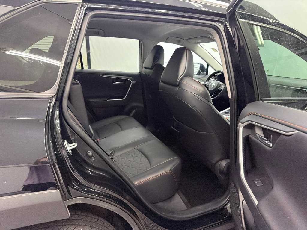 Used 2024 Toyota RAV4 Adventure AWD/4WD image 16