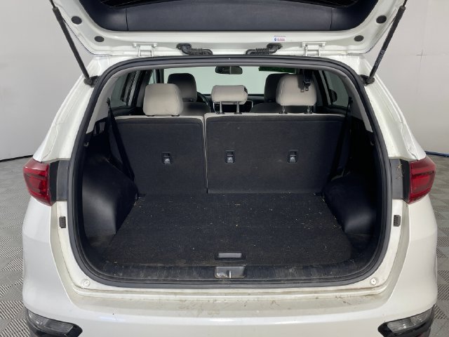 Certified 2022 Kia Sportage LX w/ LX FWD Value Edition Package image 12