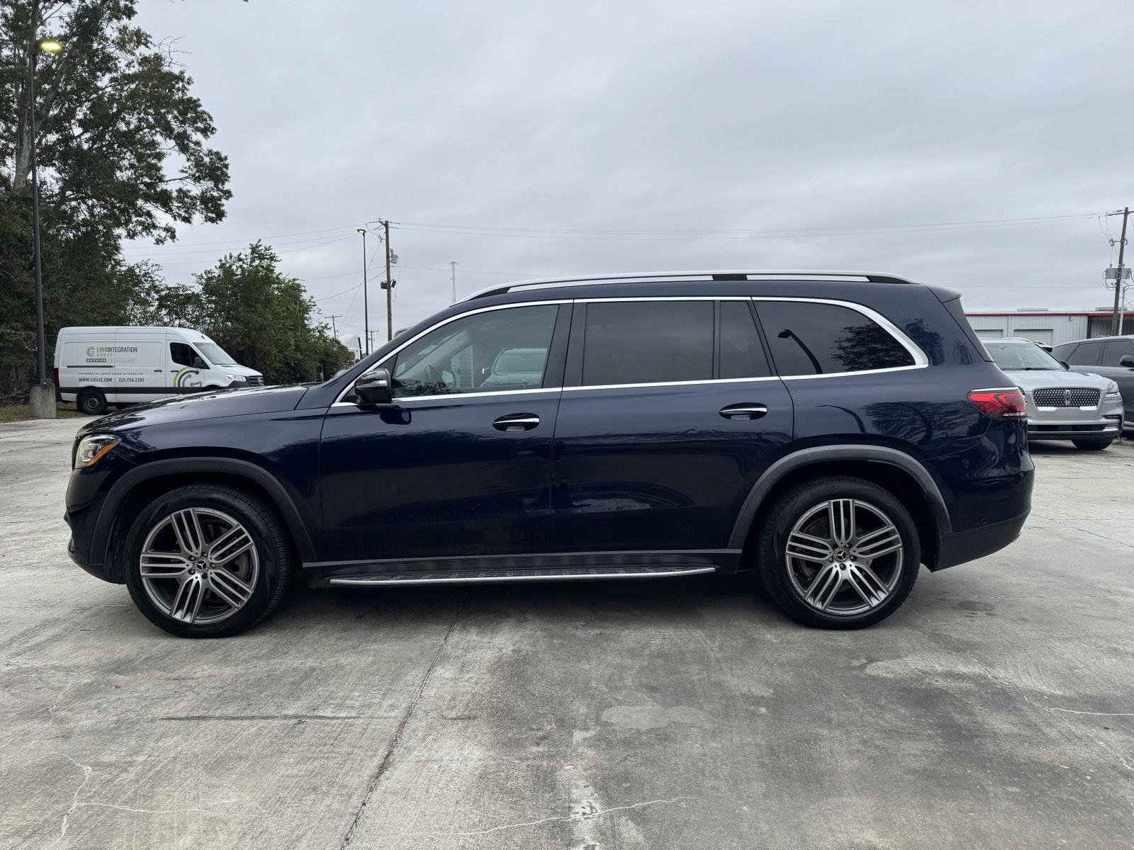 Used 2021 Mercedes-Benz GLS 450 4MATIC image 15