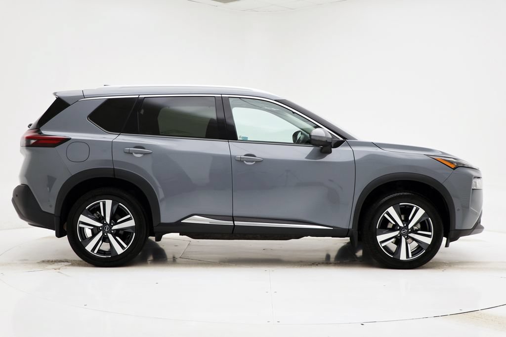 Used 2023 Nissan Rogue SL w/ SL Premium Package AWD/4WD image 3