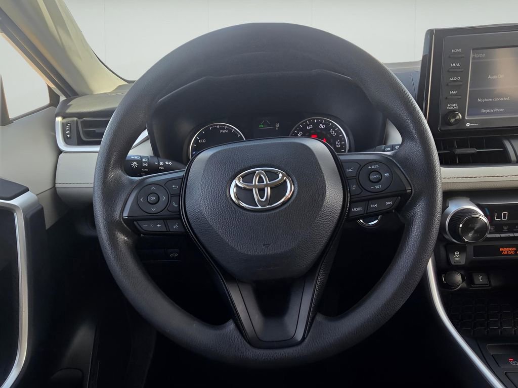 Used 2021 Toyota RAV4 XLE w/ Convenience Package image 28