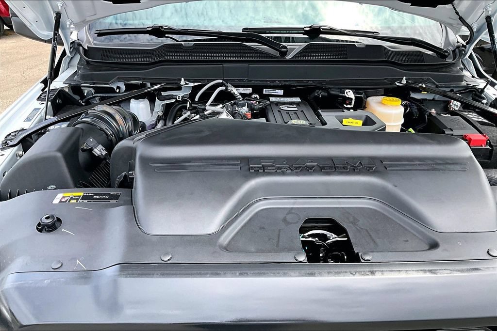 New 2027 RAM 3500 Tradesman AWD/4WD image 8