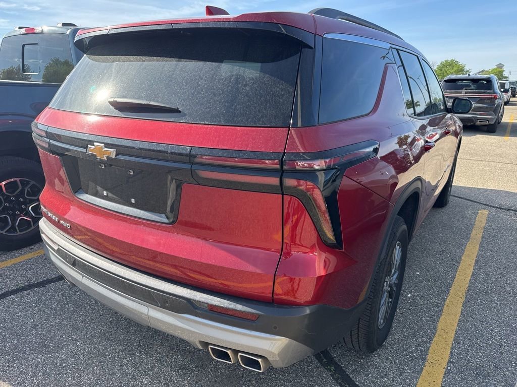 Certified 2025 Chevrolet Traverse LT AWD/4WD image 4