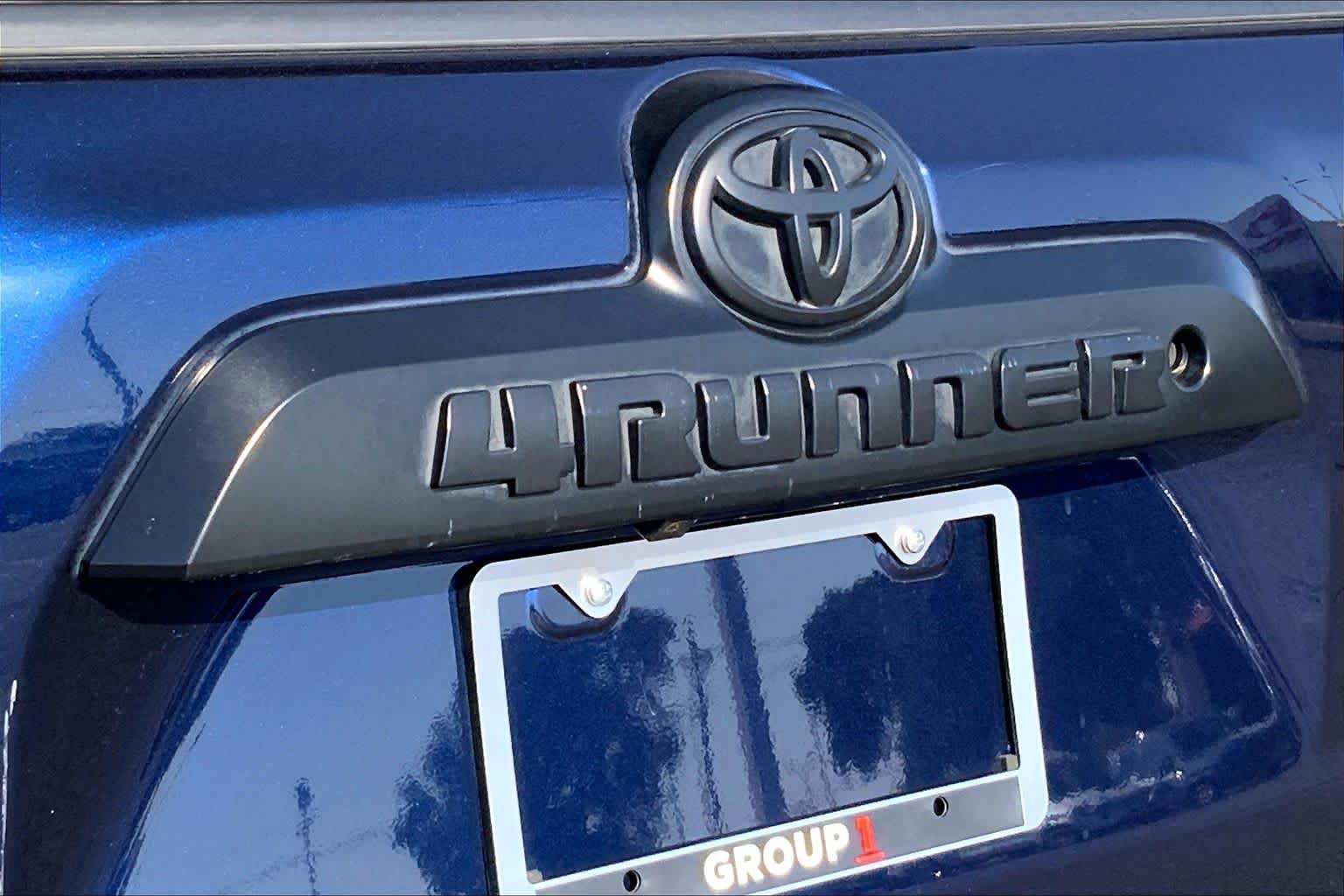 Used 2019 Toyota 4Runner TRD Off-Road Premium AWD/4WD image 10