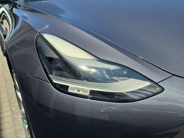 Used 2023 Tesla Model 3 Standard Range RWD image 10