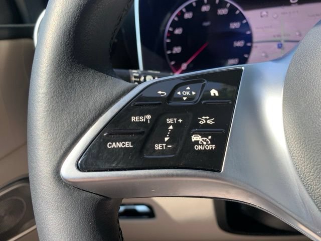 Used 2023 Mercedes-Benz GLC 300 4MATIC image 23