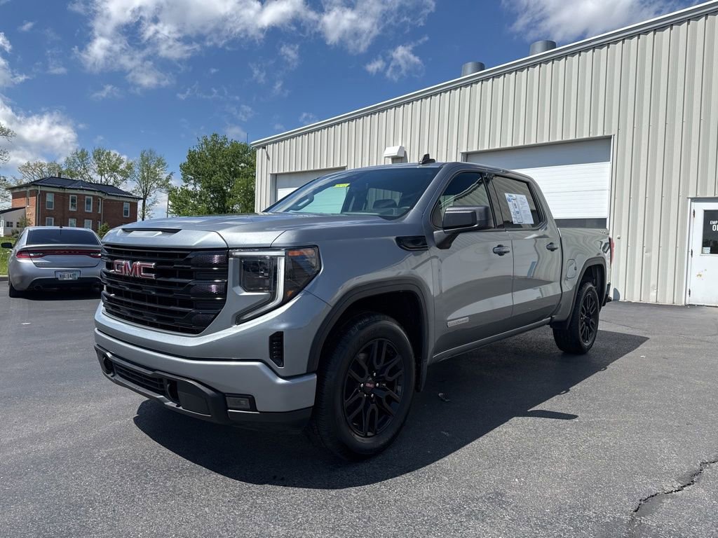 Used 2023 GMC Sierra 1500 Elevation AWD/4WD image 3