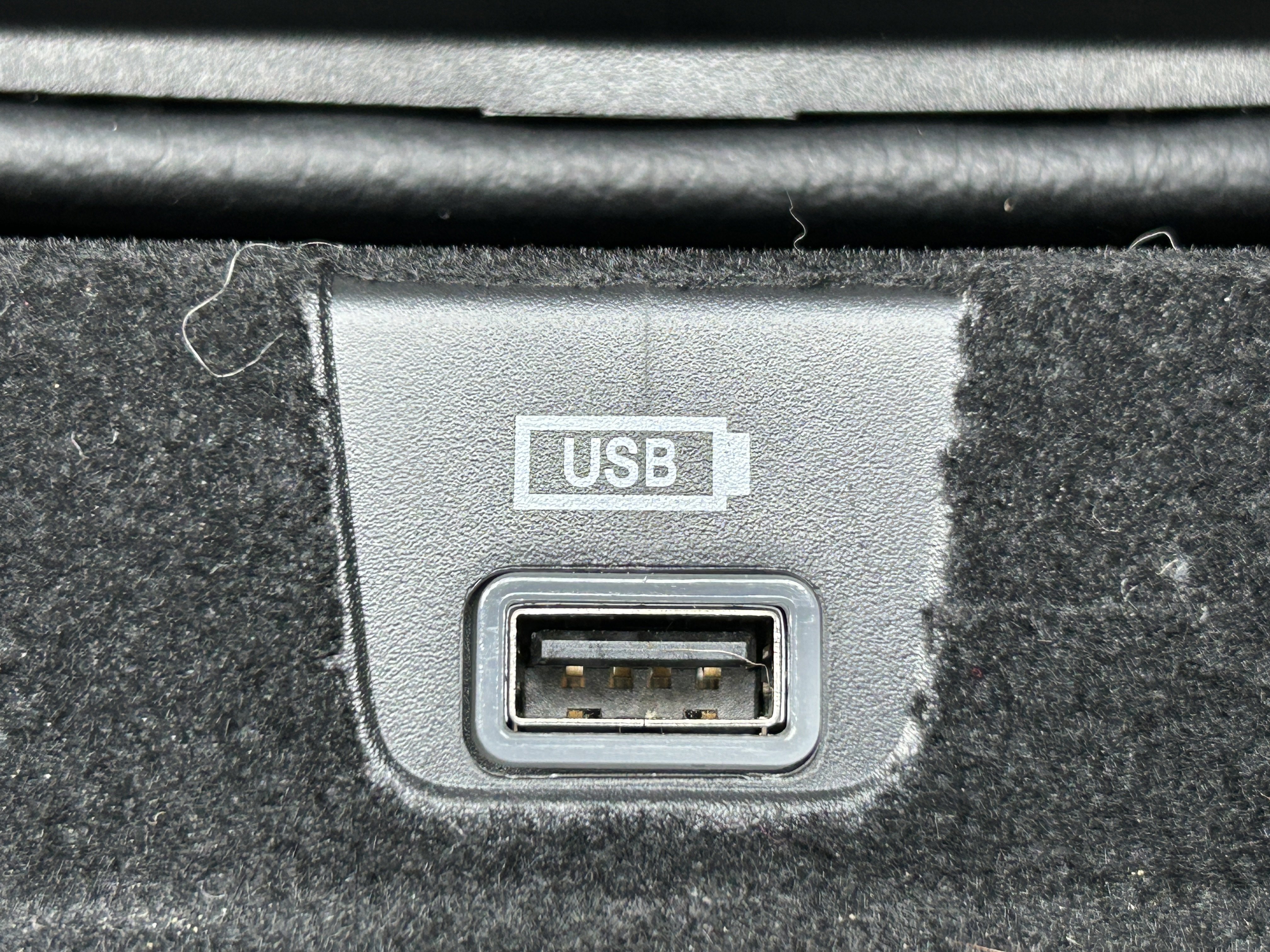 Certified 2021 RAM 1500 Laramie image 36