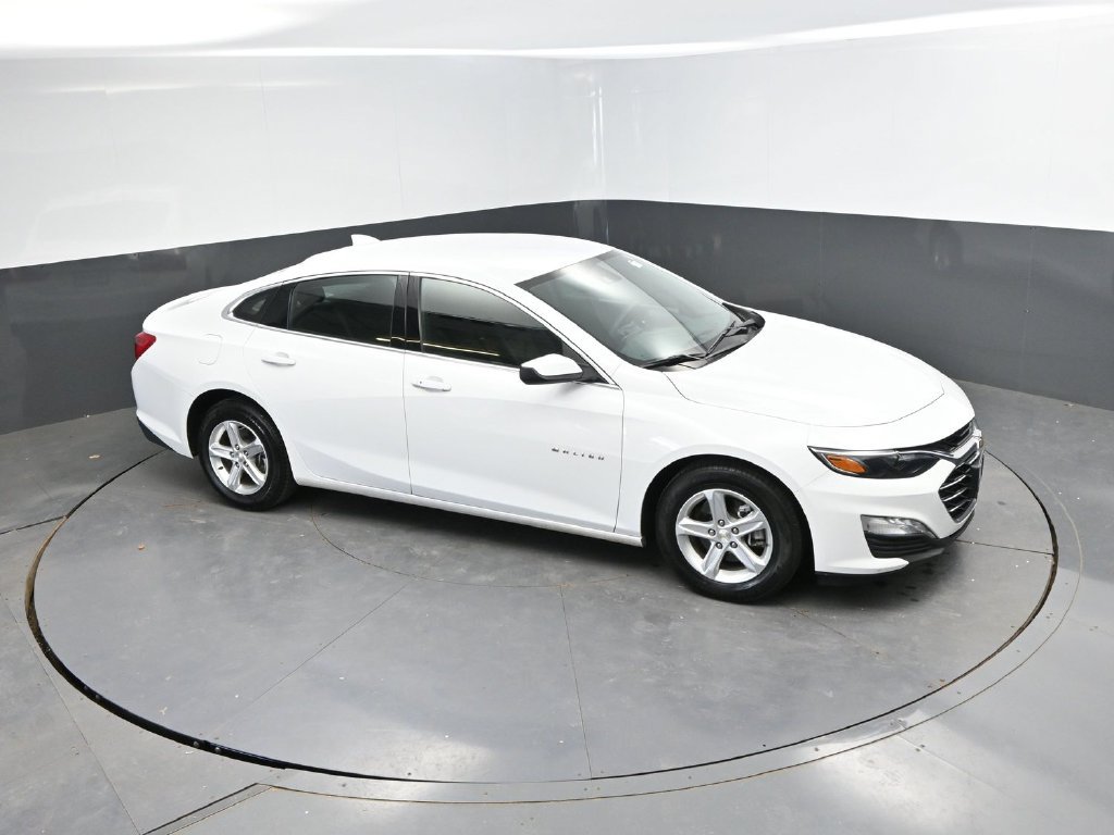 Used 2024 Chevrolet Malibu LT FWD image 23