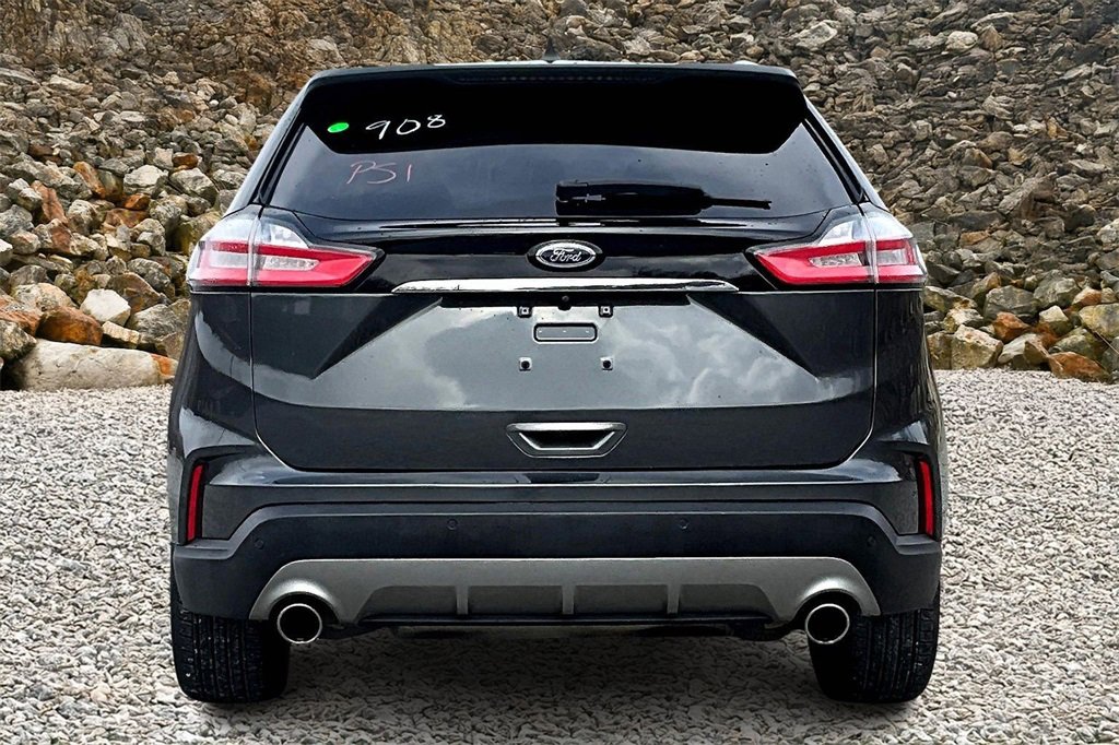 Used 2019 Ford Edge SEL w/ Equipment Group 201A image 4