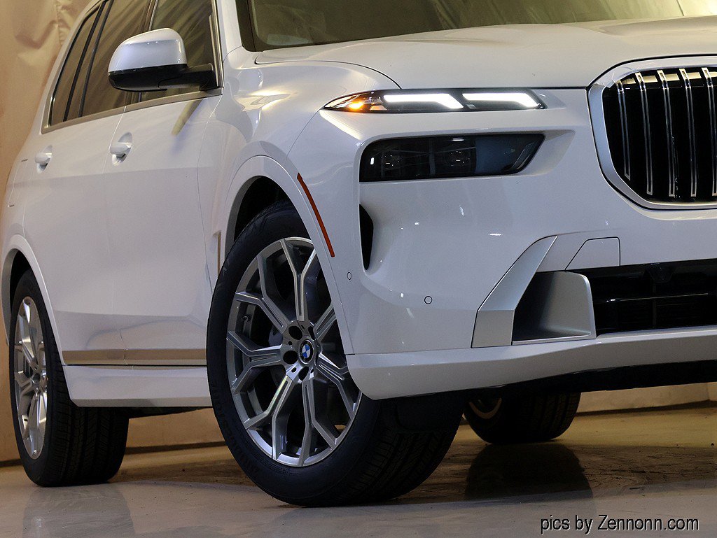New 2027 BMW X7 xDrive40i AWD/4WD image 4