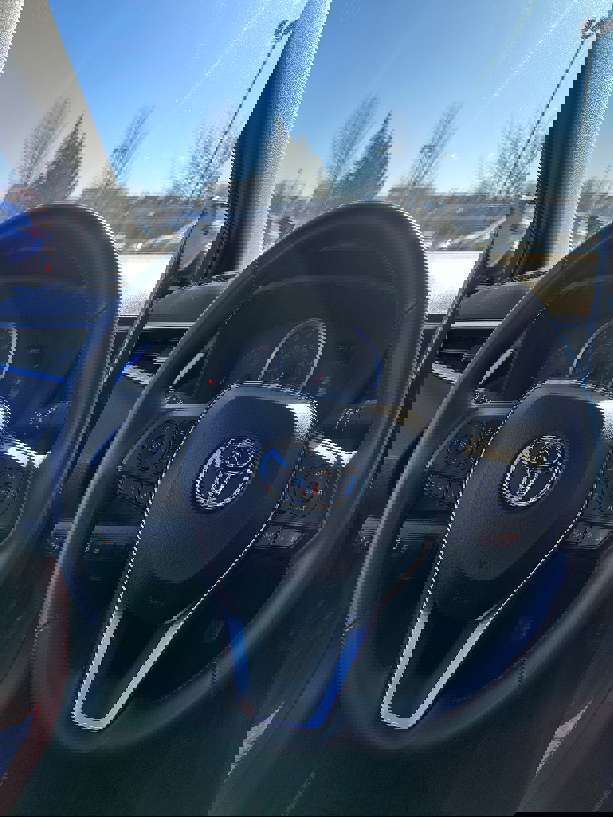 Used 2020 Toyota Corolla SE FWD image 14