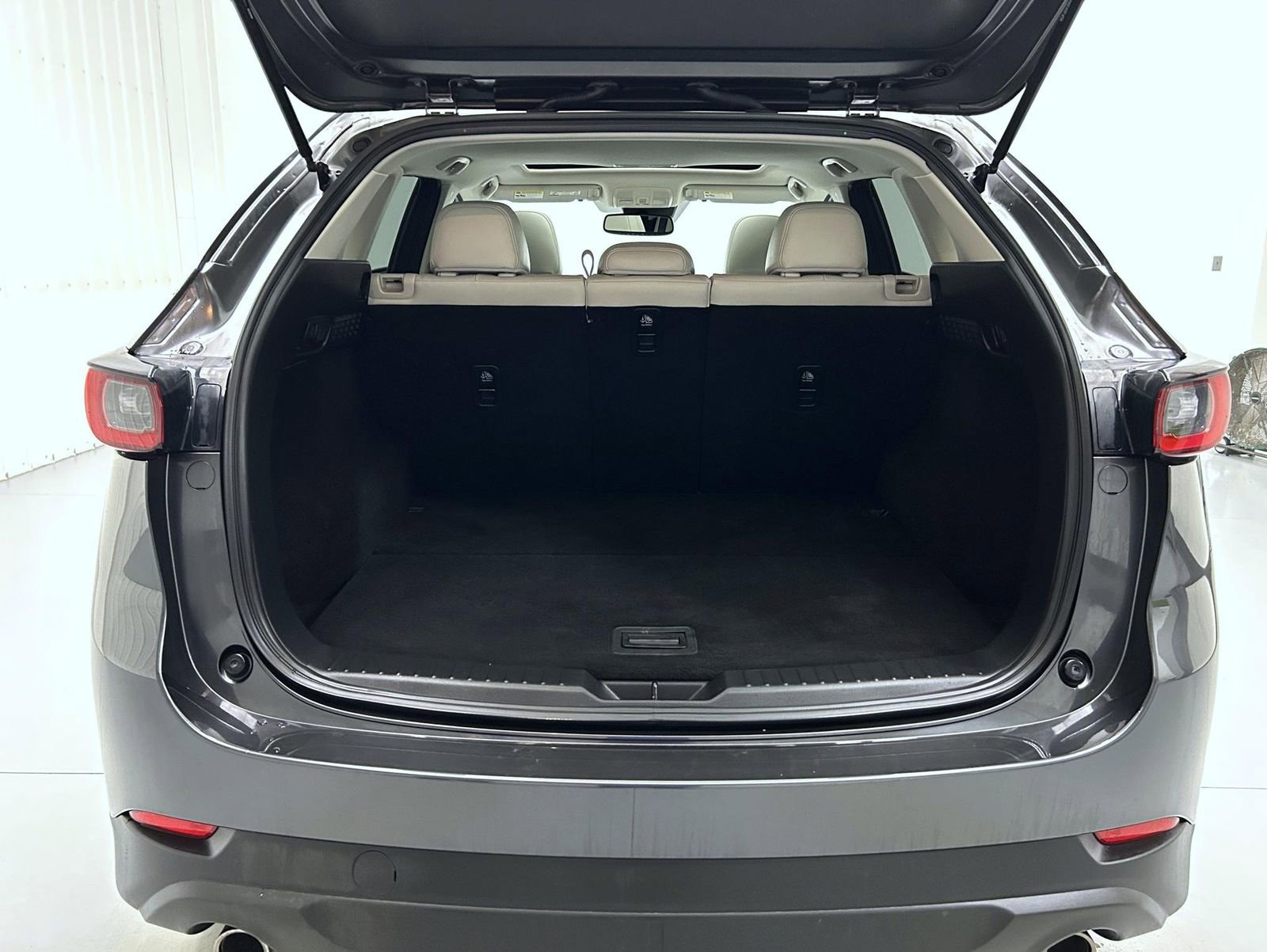 Used 2023 MAZDA CX-5 AWD 2.5 S w/ Premium Package image 22