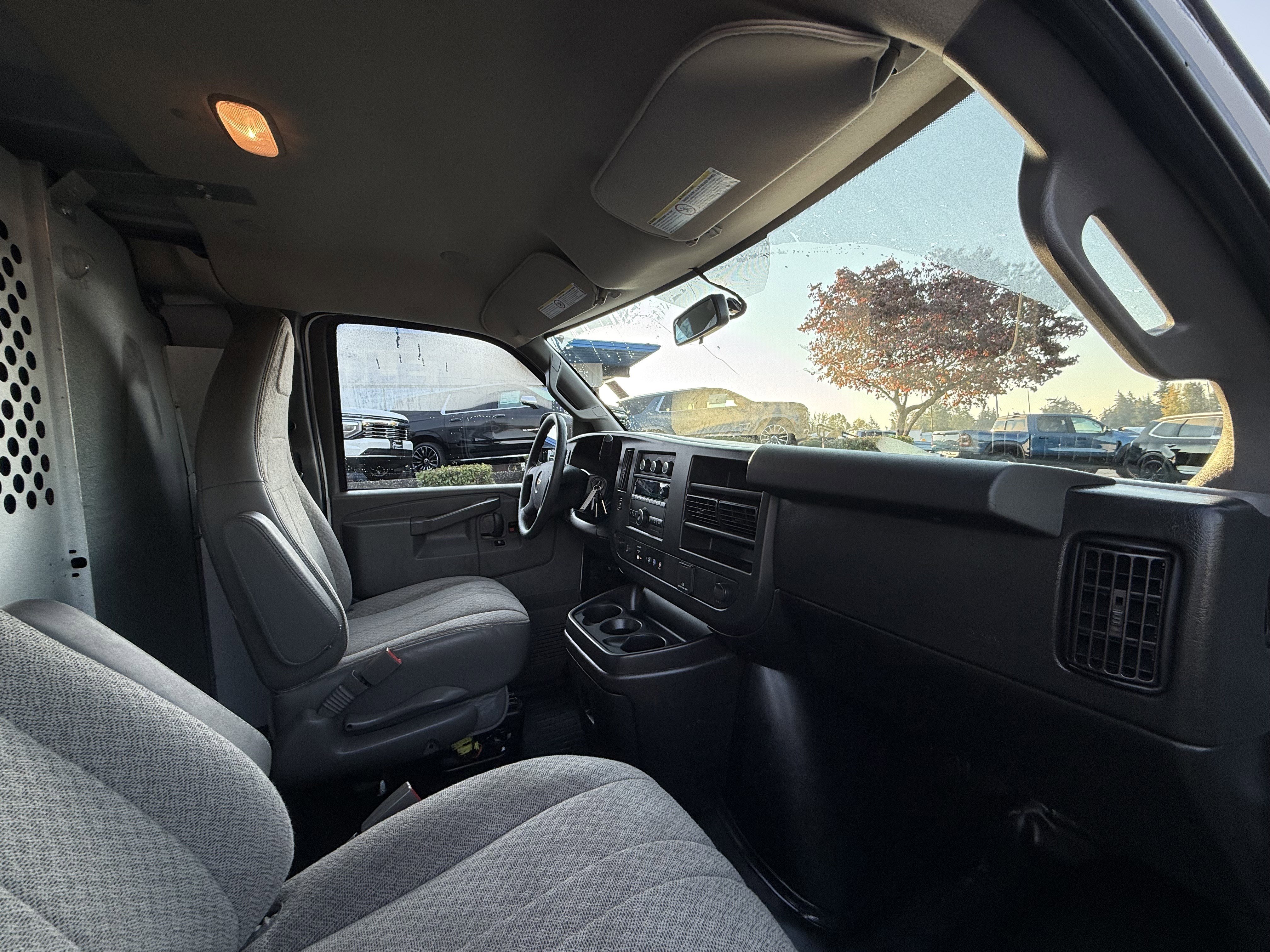 Used 2021 Chevrolet Express 2500 w/ Driver Convenience Package image 10