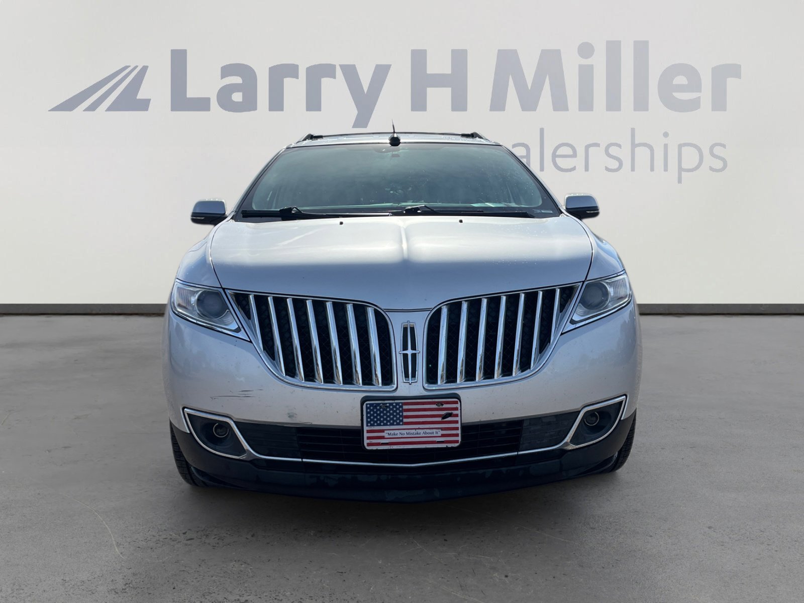 Used 2013 Lincoln MKX FWD image 8