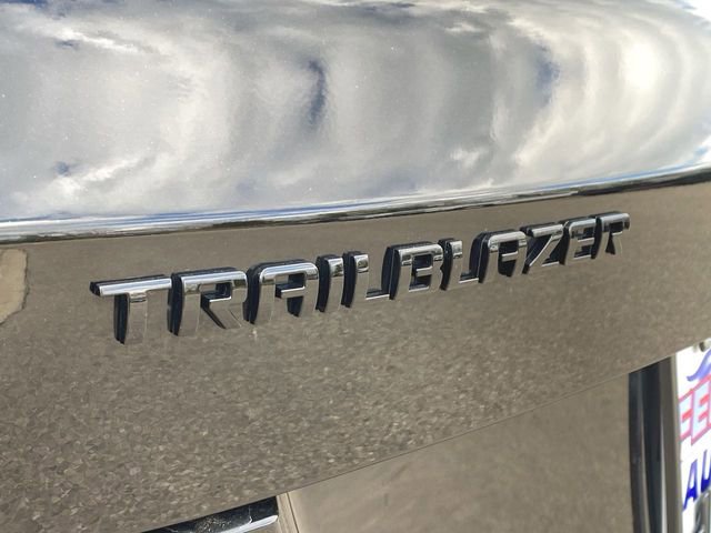 Used 2023 Chevrolet TrailBlazer RS w/ Convenience Package FWD image 28