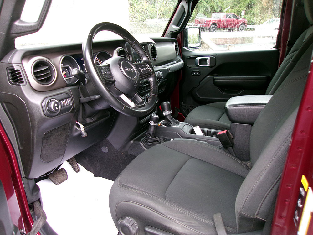 Used 2021 Jeep Gladiator Sport AWD/4WD image 10