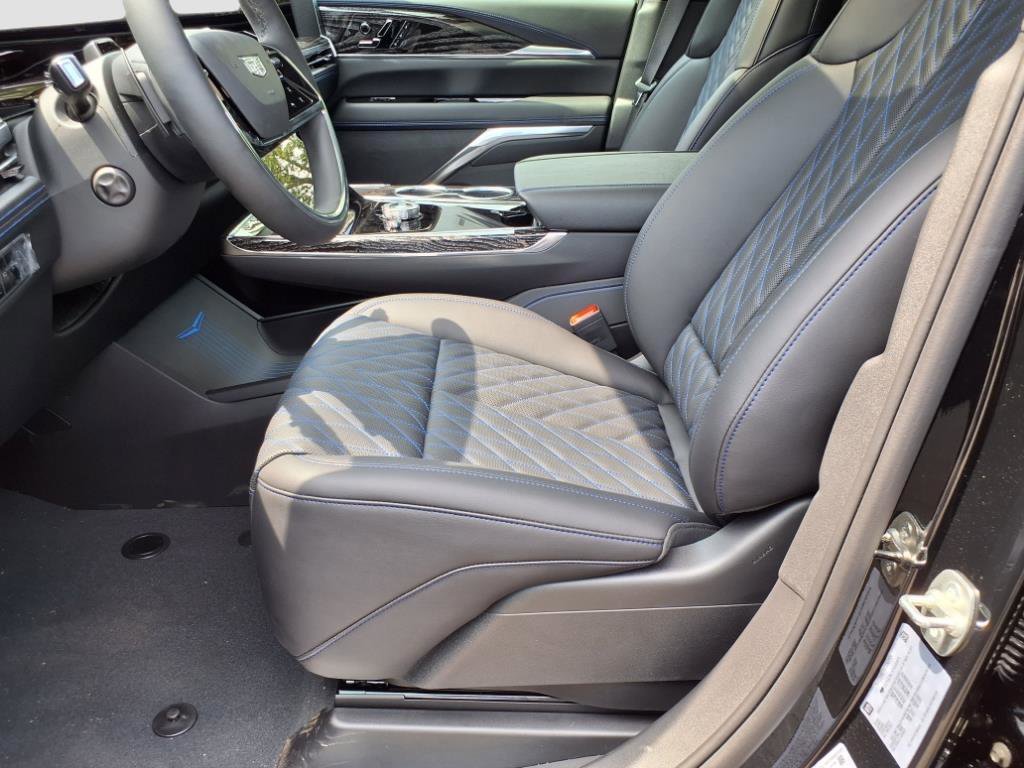 New 2026 Cadillac Escalade IQL Luxury image 14