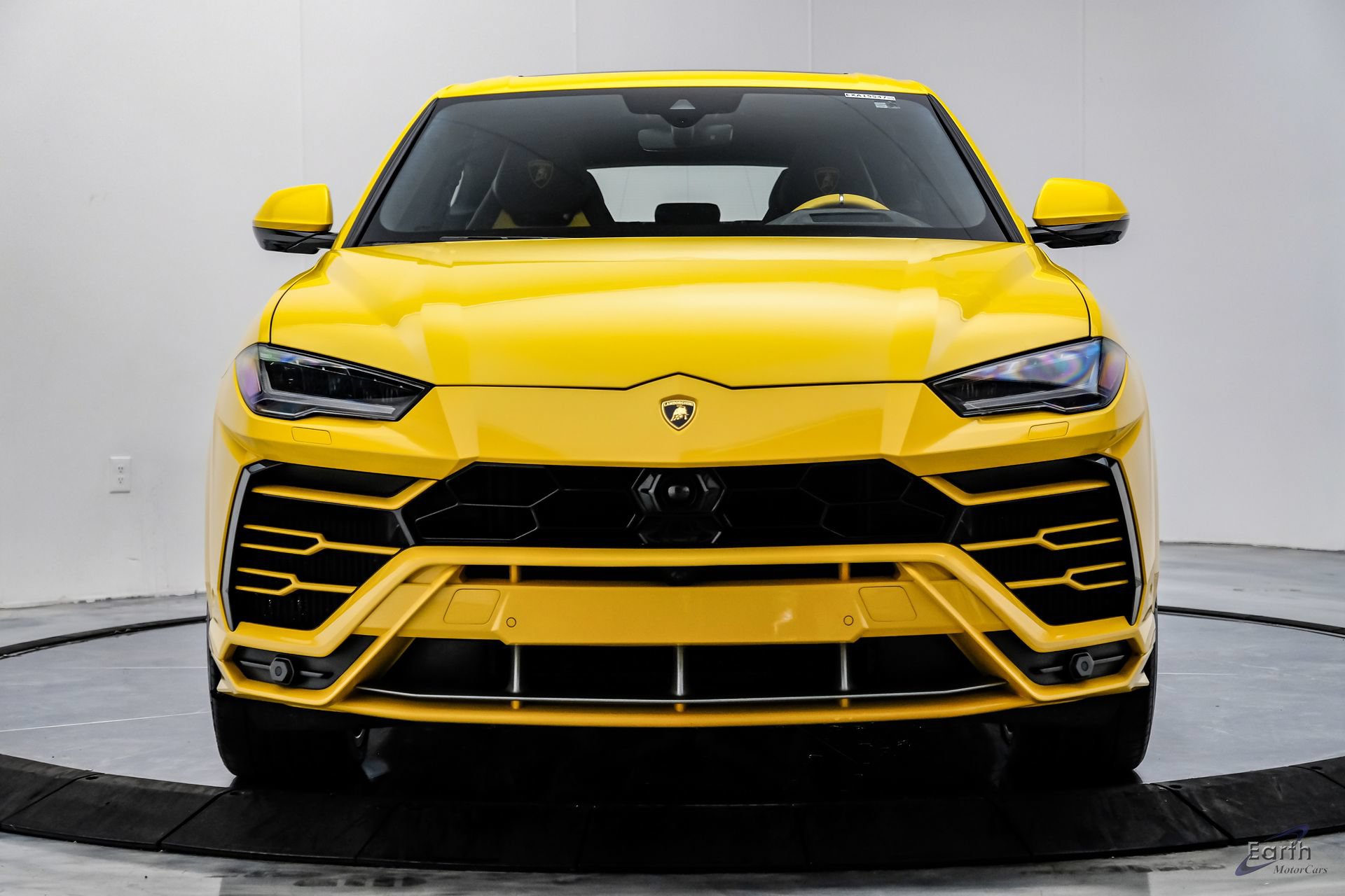 Used 2021 Lamborghini Urus AWD/4WD image 28
