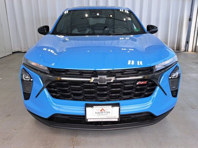 Used 2024 Chevrolet Trax RS w/ Sunroof Package image 4