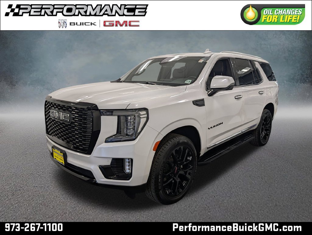 Used 2024 GMC Yukon SLT w/ SLT Premium Package