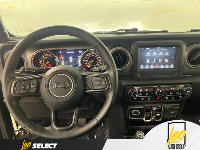 Used 2022 Jeep Wrangler Unlimited Sport AWD/4WD image 14