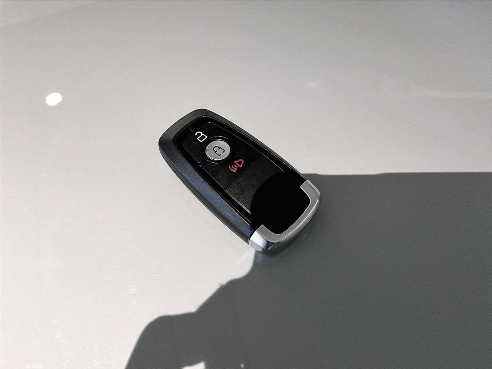 Used 2024 Ford Bronco Badlands image 34