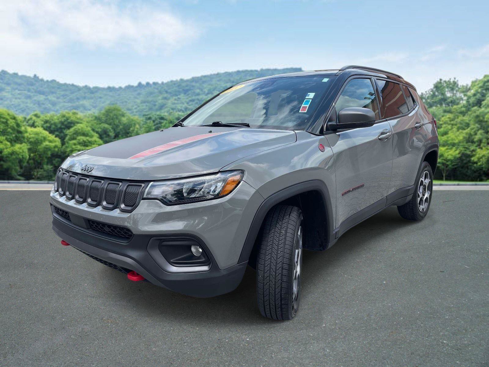 Used 2022 Jeep Compass Trailhawk w/ Trailer Tow Group AWD/4WD image 26