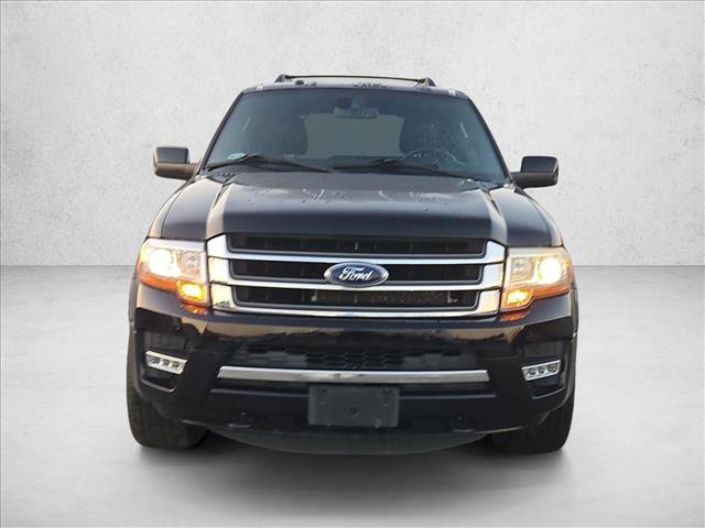 Used 2017 Ford Expedition Limited w/ Equipment Group 301A AWD/4WD image 2