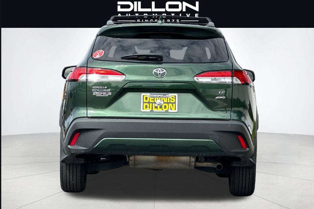 Used 2024 Toyota Corolla Cross LE w/ Moonroof Package AWD/4WD image 5