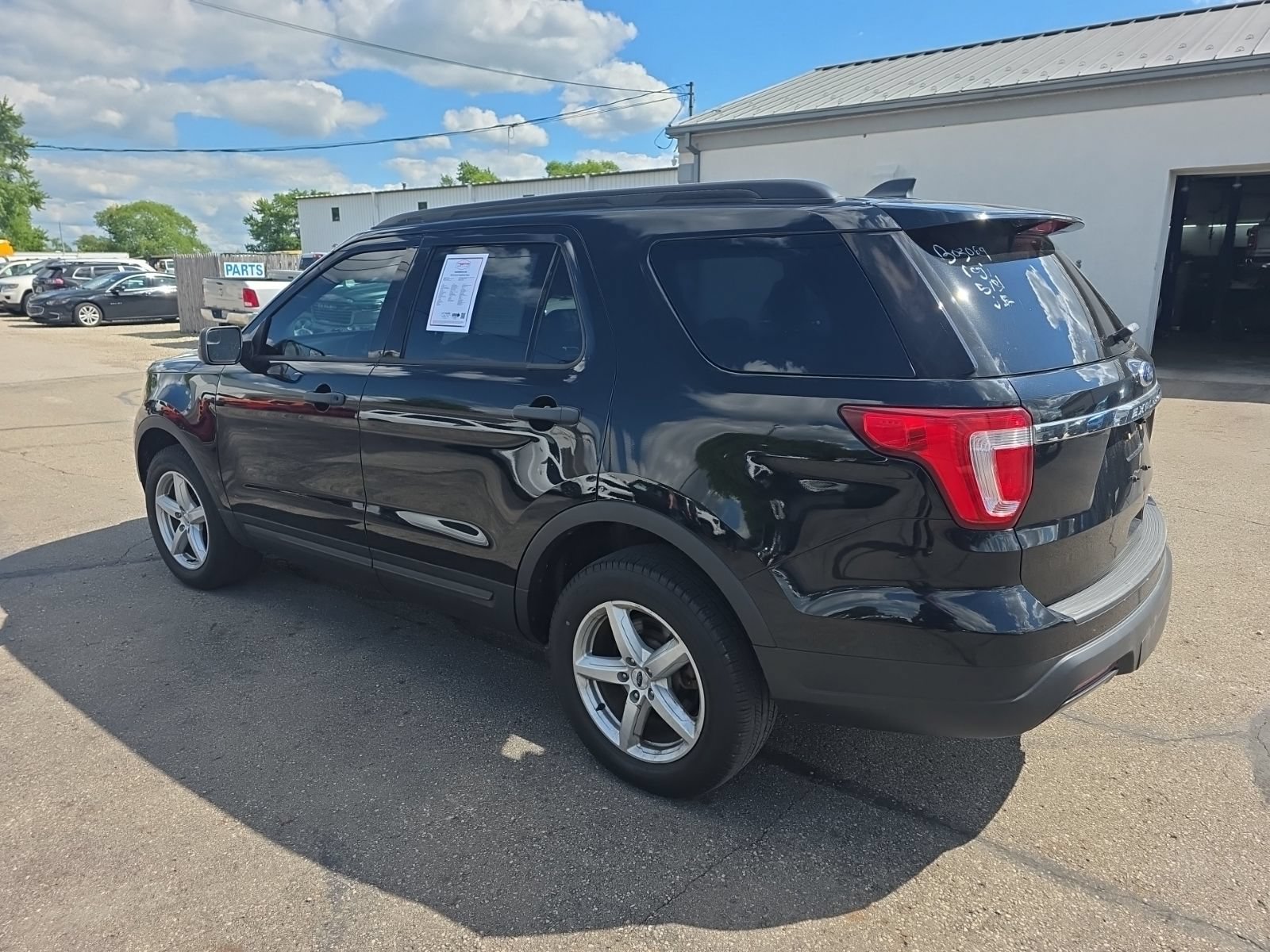 Used 2018 Ford Explorer 4WD image 5