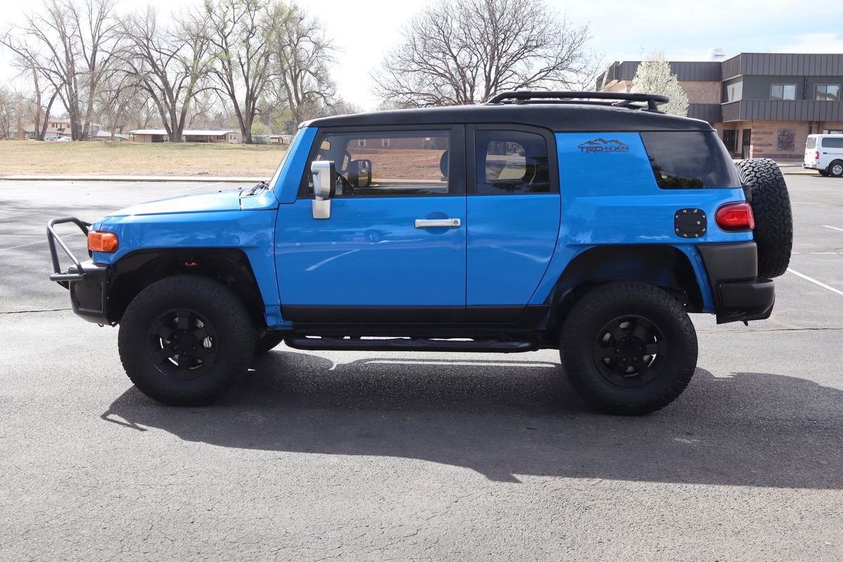 Used 2007 Toyota FJ Cruiser 4WD image 9