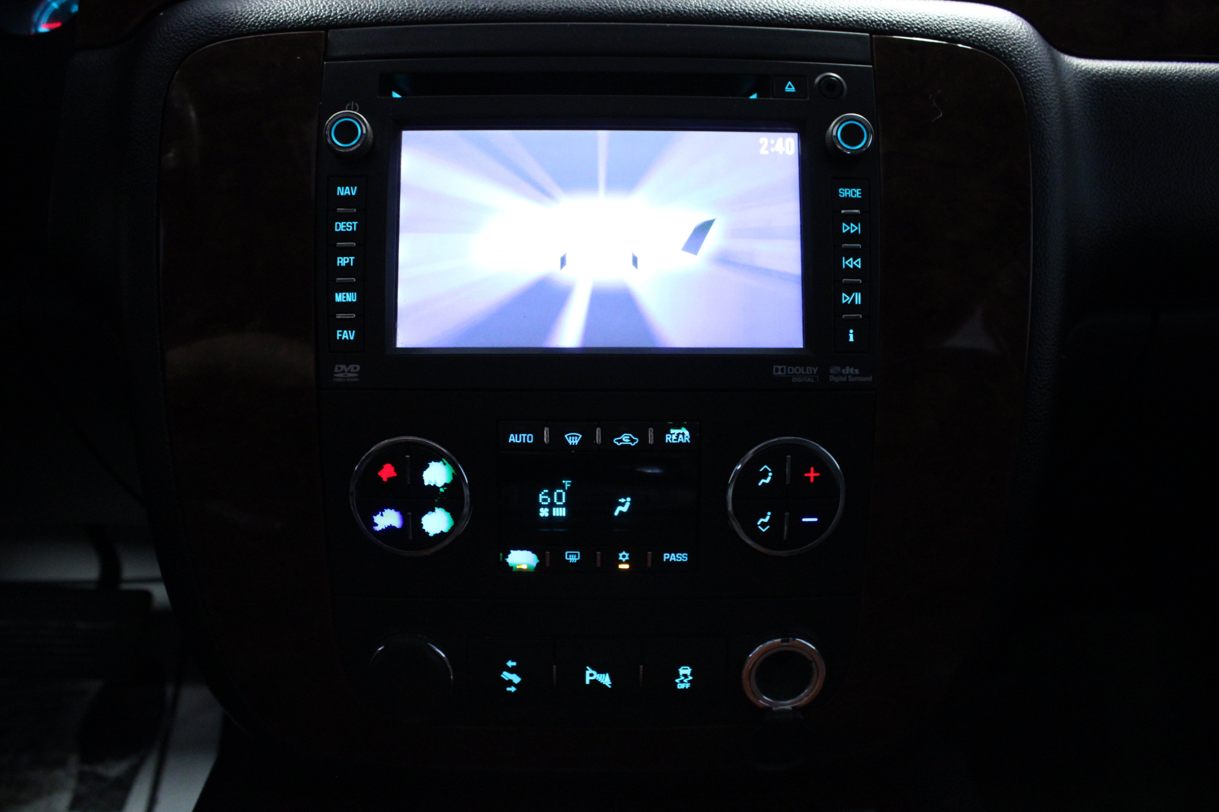 Used 2012 Chevrolet Tahoe LTZ AWD/4WD image 23