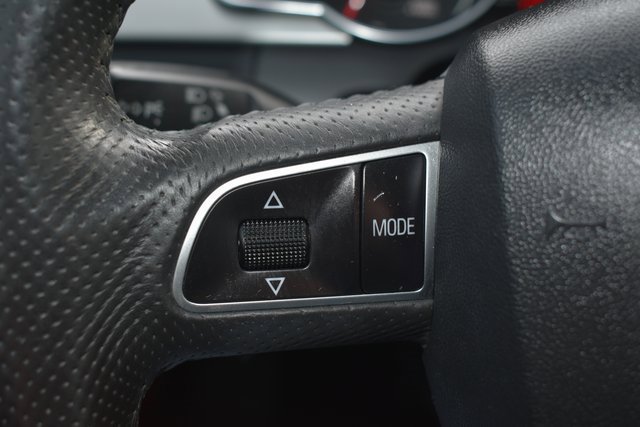 Used 2010 Audi A5 2.0T Premium image 13