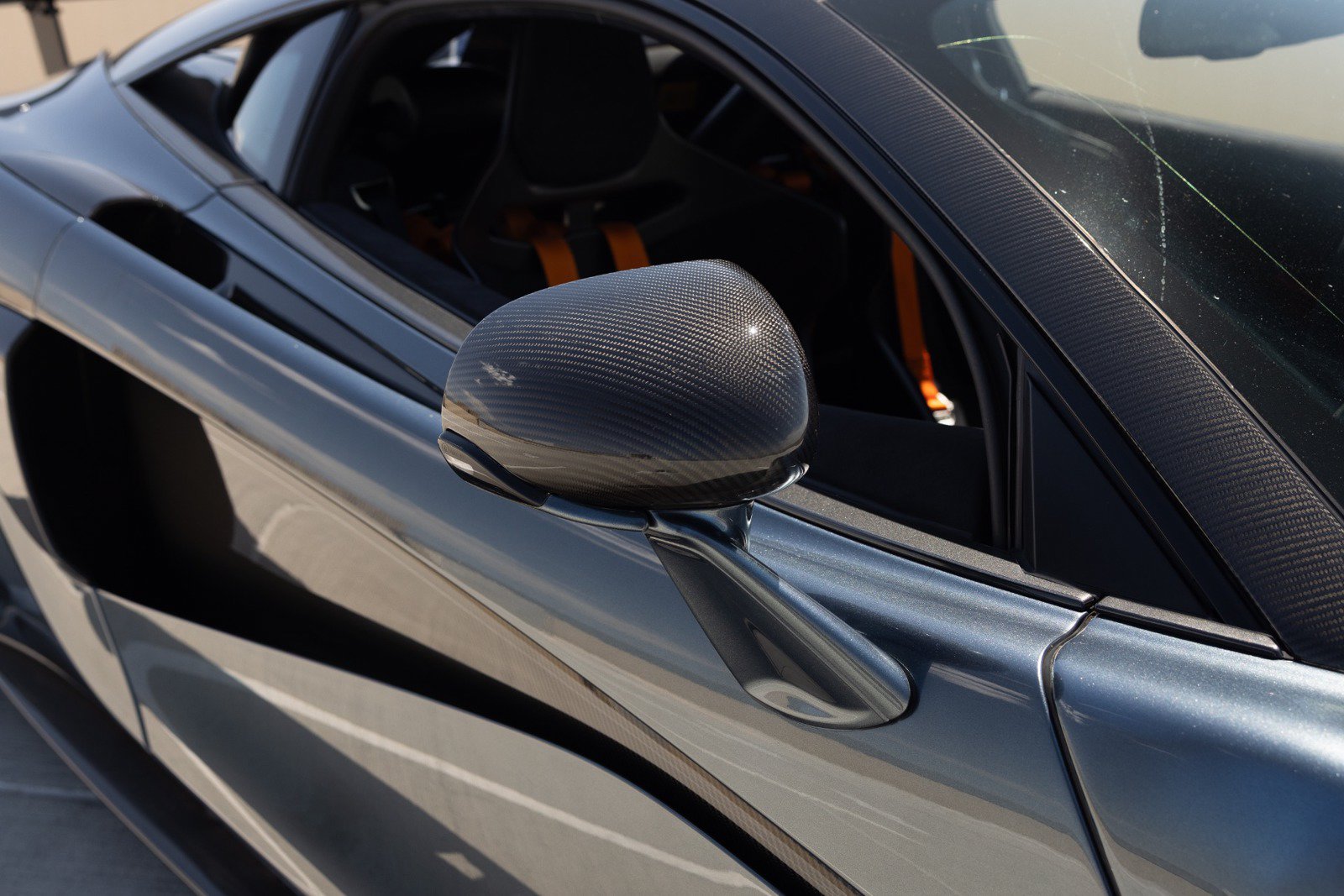 Used 2020 McLaren 620R RWD image 28