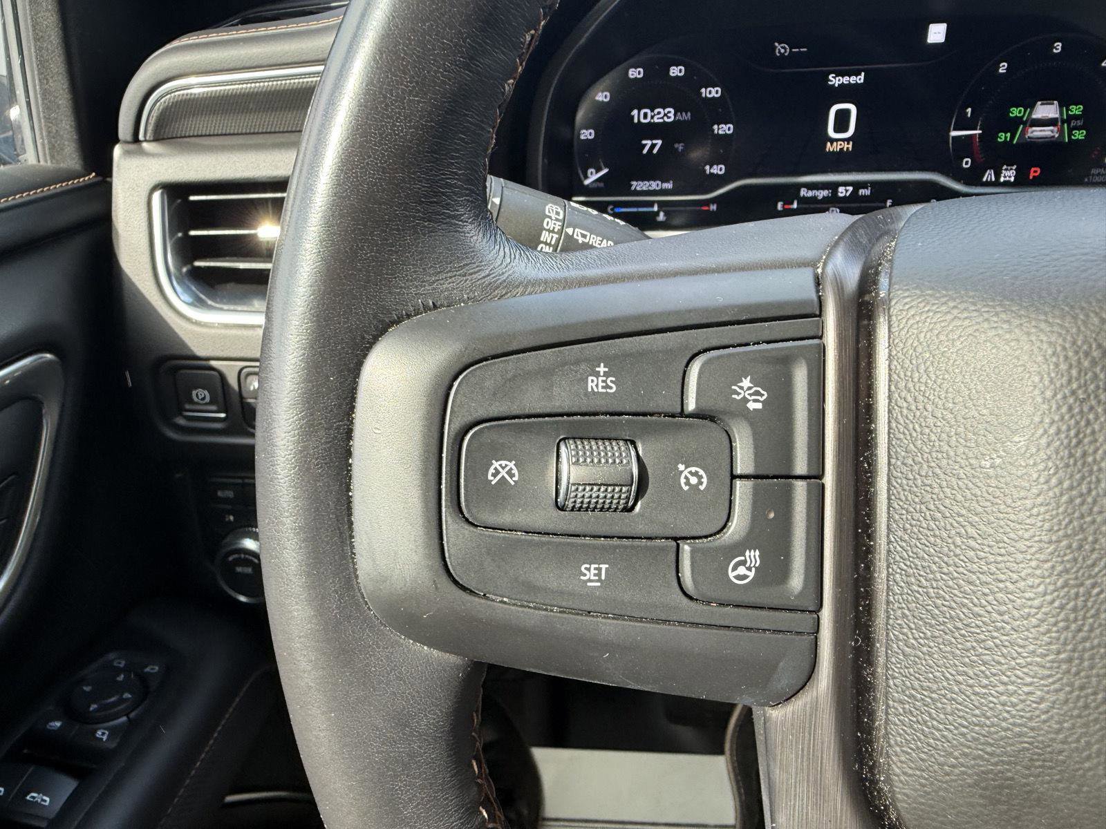 Used 2022 GMC Yukon AT4 image 14