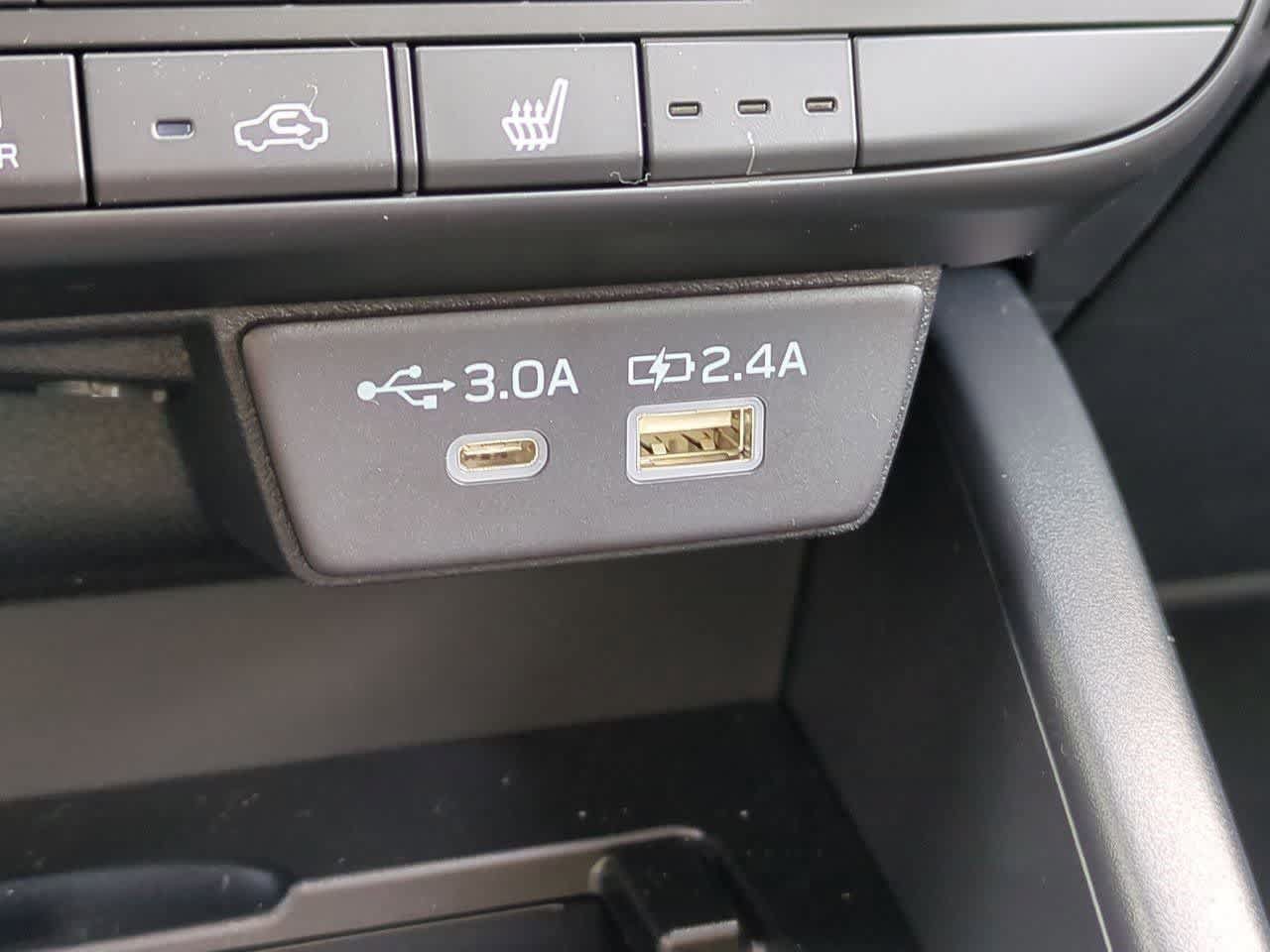New 2026 Subaru Outback Limited AWD/4WD image 32