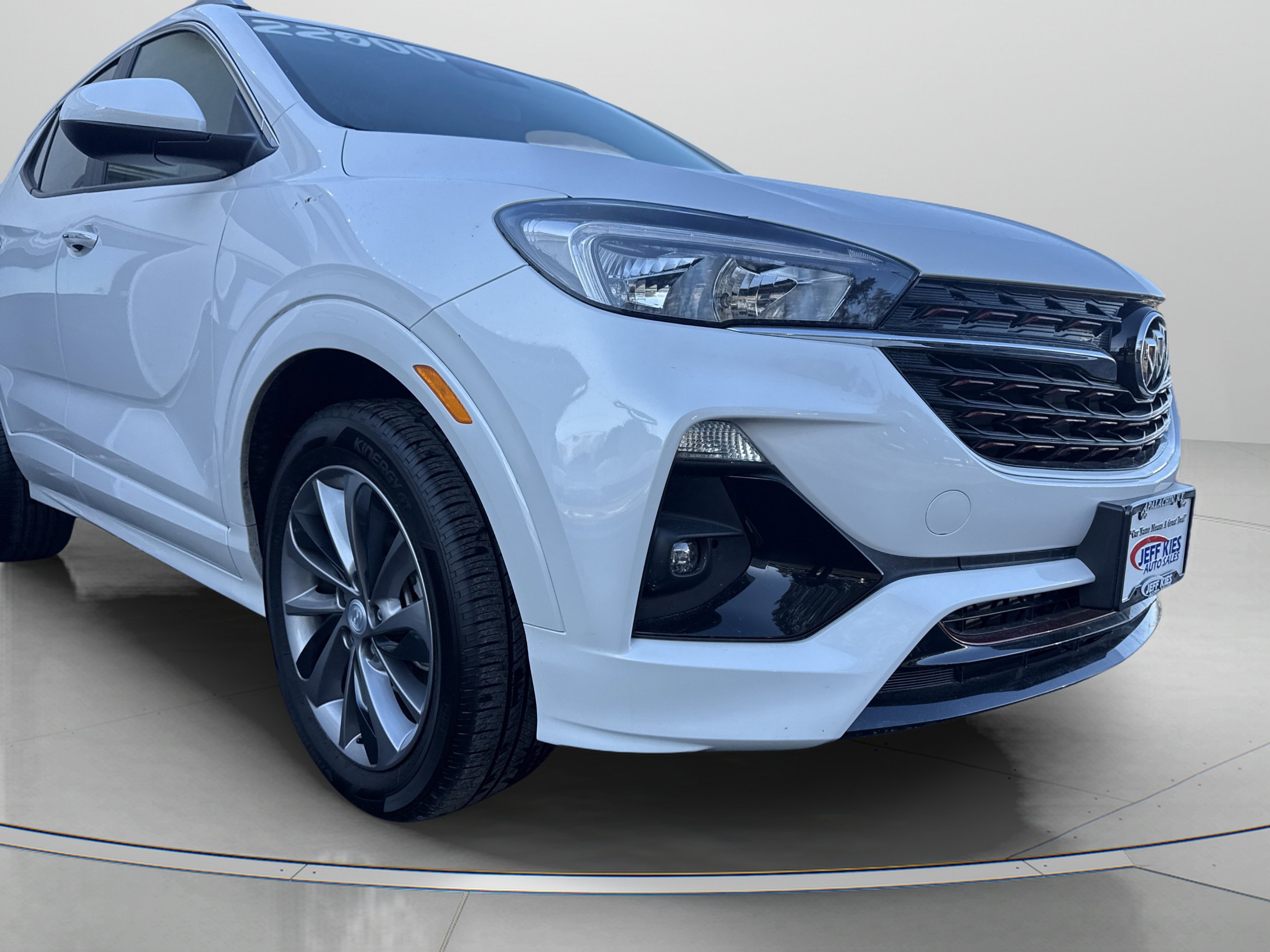 Used 2023 Buick Encore GX Select w/ Sport Touring Package image 3