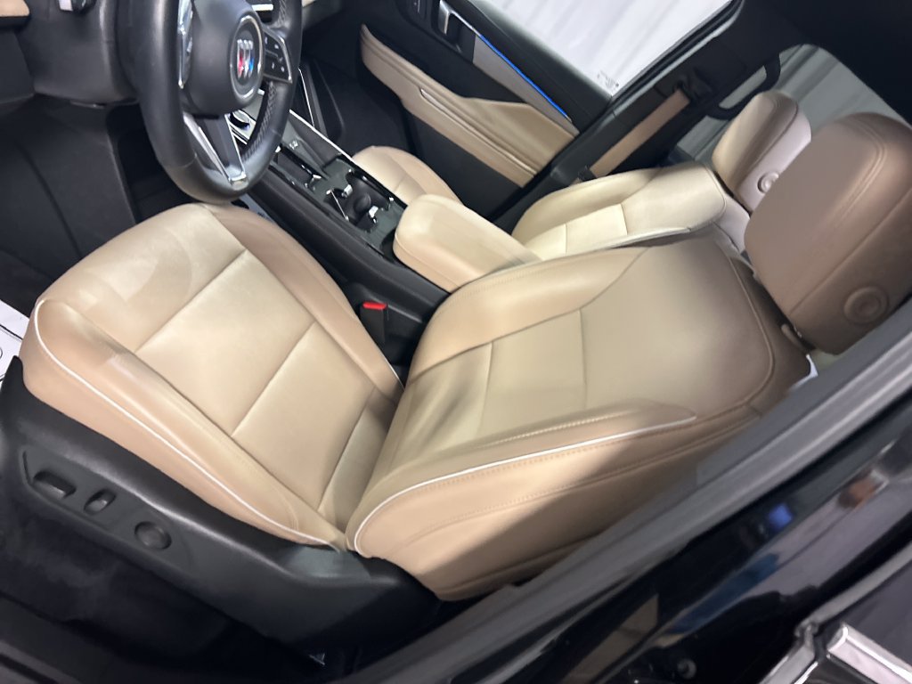 Used 2026 Buick Enclave Preferred FWD image 12