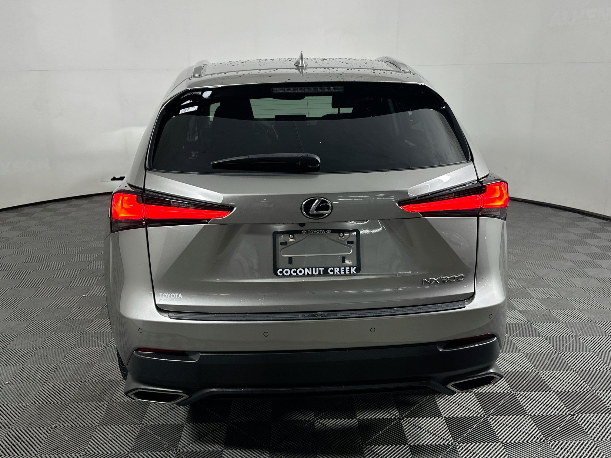 Used 2020 Lexus NX 300 FWD w/ Comfort Package image 4