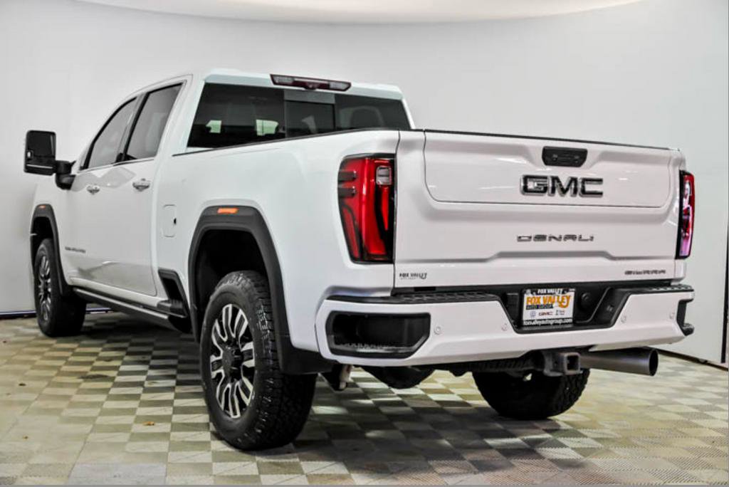 Used 2024 GMC Sierra 2500 Denali Ultimate w/ Max Trailering Package AWD/4WD image 4
