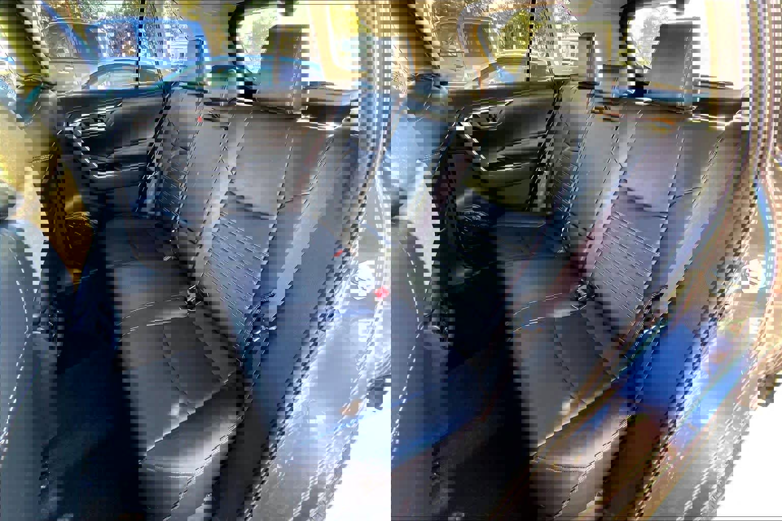 Used 2019 Toyota RAV4 XLE Premium image 14