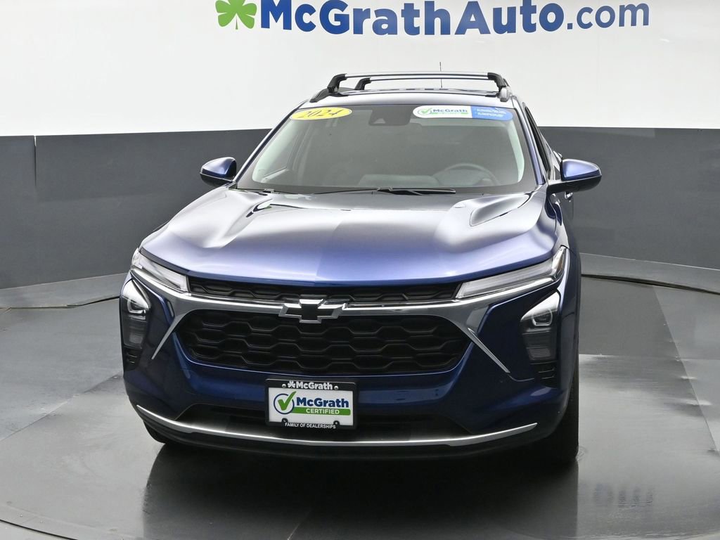 Used 2024 Chevrolet Trax LT w/ Driver Confidence Package image 5