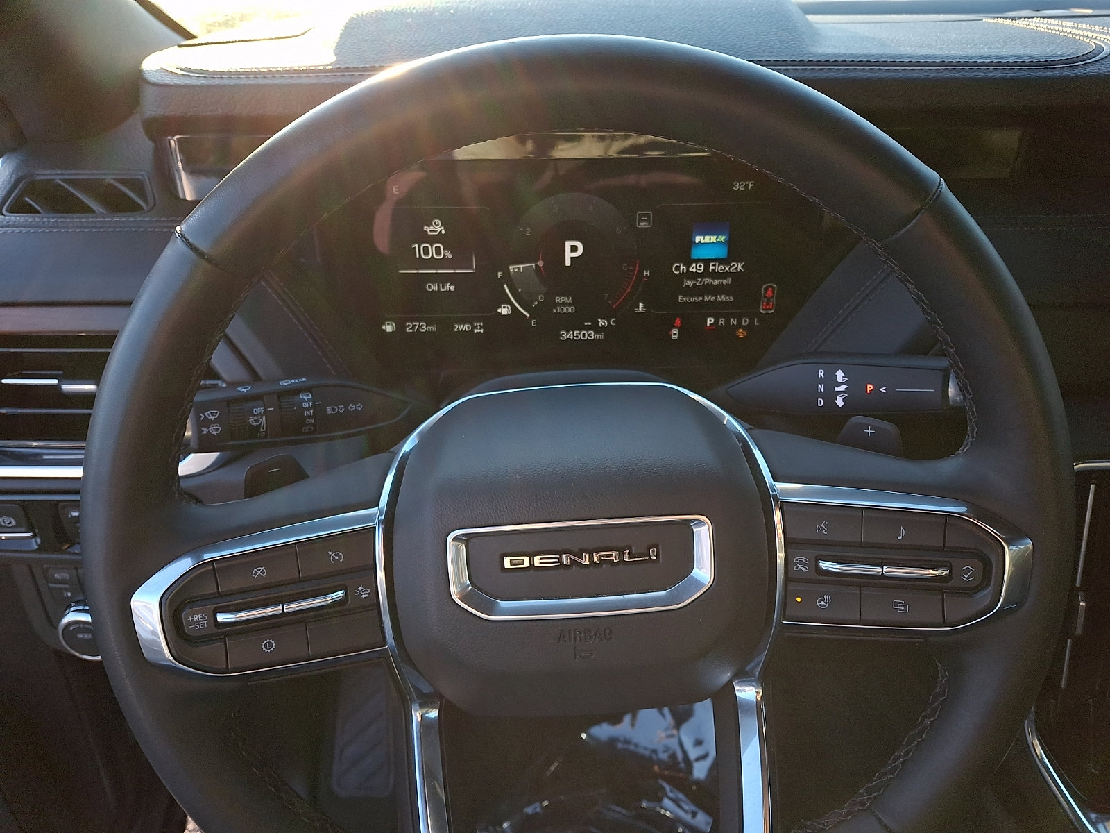 Certified 2025 GMC Yukon Denali image 21